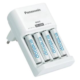 Panasonic Eneloop 4xAAA 750mAh akku + időzítős töltő
